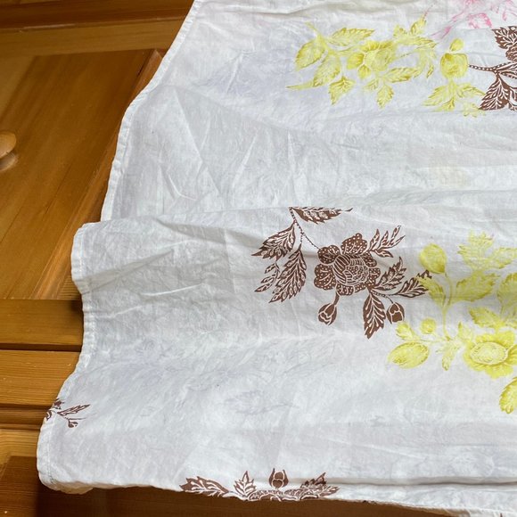 Super Lightweight Floral Print Shirt - Picture 11 of 12